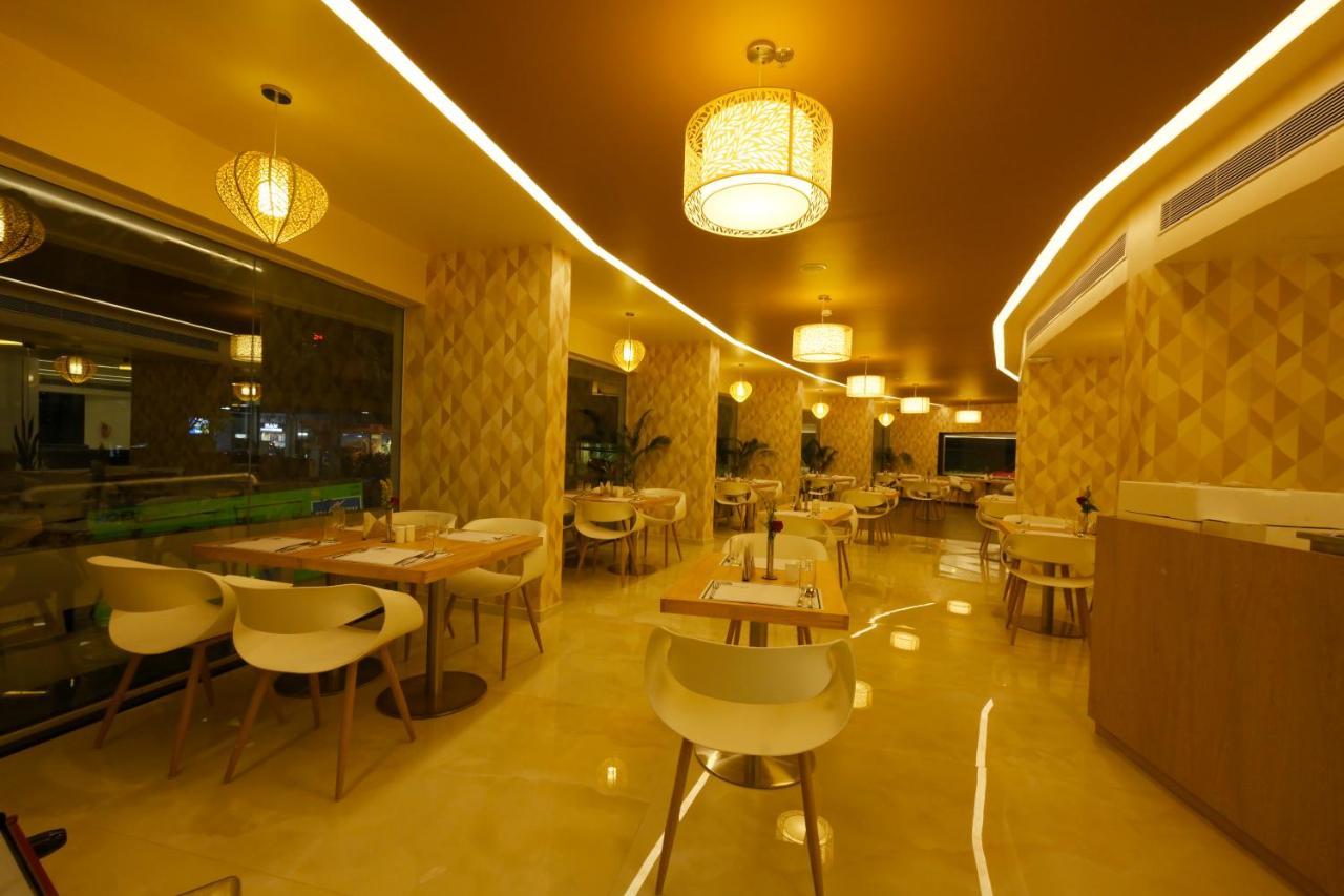 Fort Manor Thiruvananthapuram ภายนอก รูปภาพ